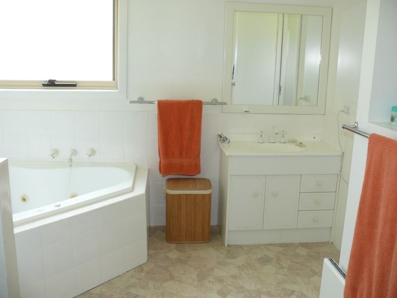 13 Horizon Way, Newlands Arm VIC 3875