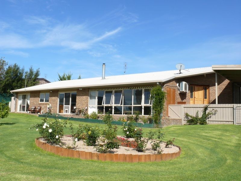 13 Horizon Way, Newlands Arm VIC 3875