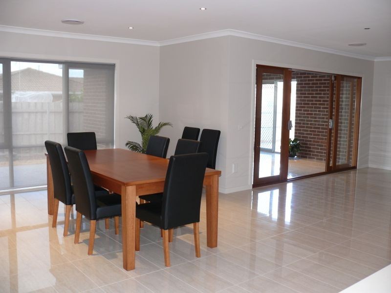 3 Wisteria Place, Paynesville VIC 3880