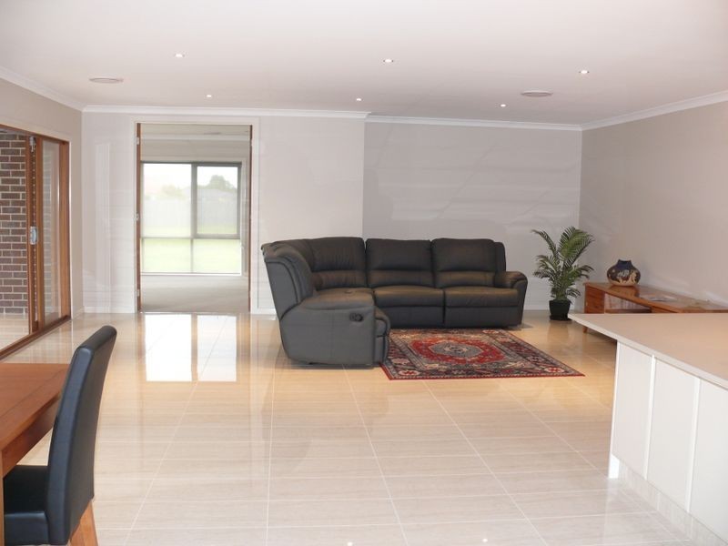 3 Wisteria Place, Paynesville VIC 3880