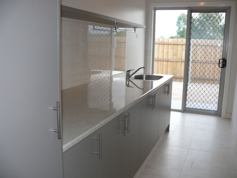 3 Wisteria Place, Paynesville VIC 3880