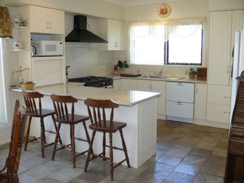 41 McMillan Grove, Paynesville VIC 3880