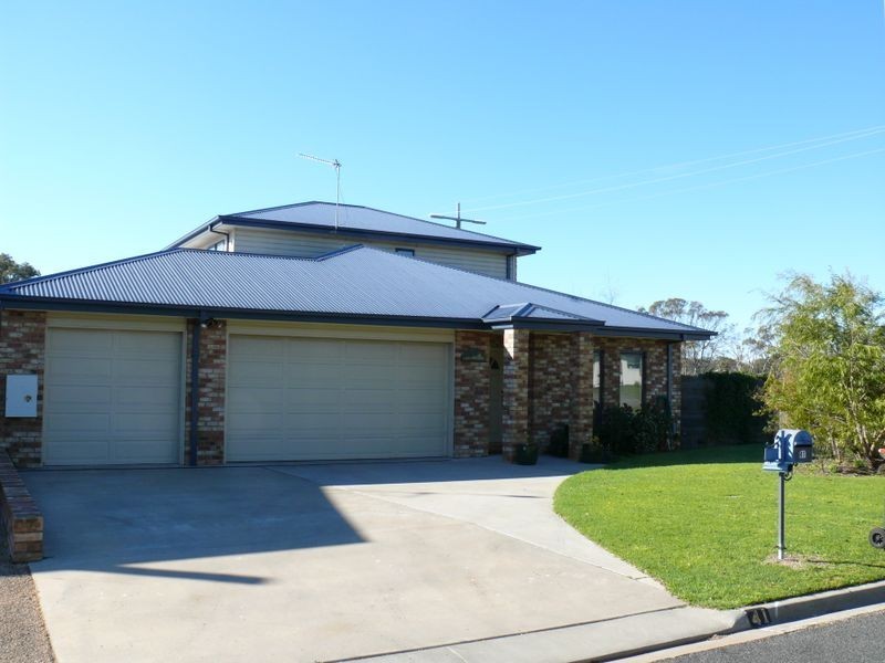 41 McMillan Grove, Paynesville VIC 3880
