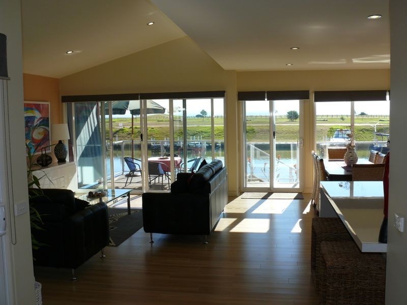 21 The Point, Paynesville VIC 3880