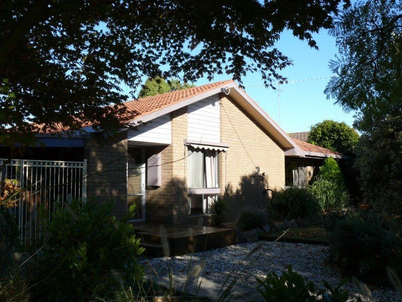 5 Rex Street, Paynesville VIC 3880