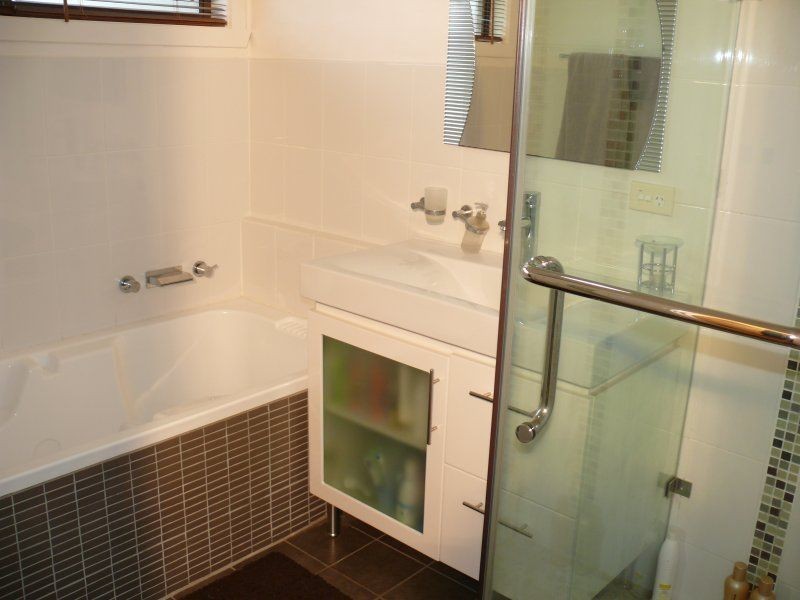 5 Rex Street, Paynesville VIC 3880