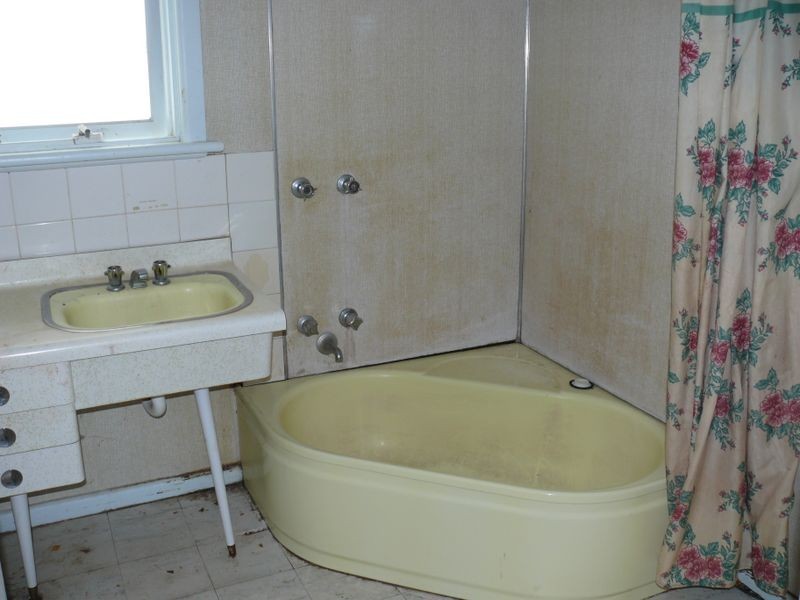 16 Mitchell Street, Paynesville VIC 3880