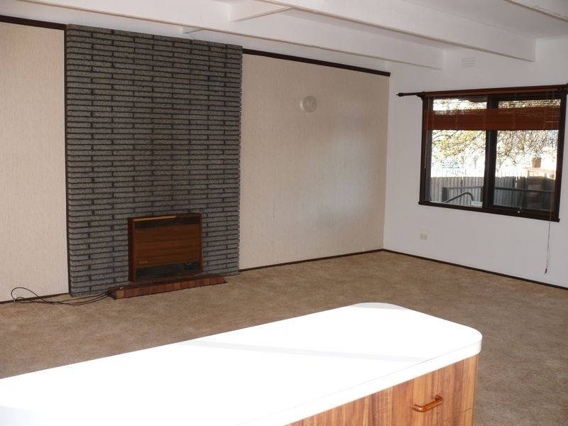 35 McMillan Grove, Paynesville VIC 3880