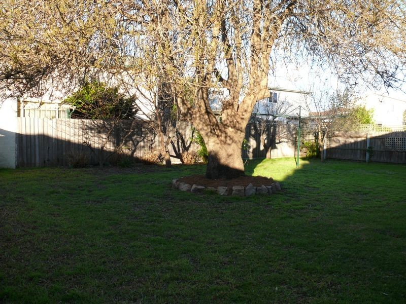 35 McMillan Grove, Paynesville VIC 3880