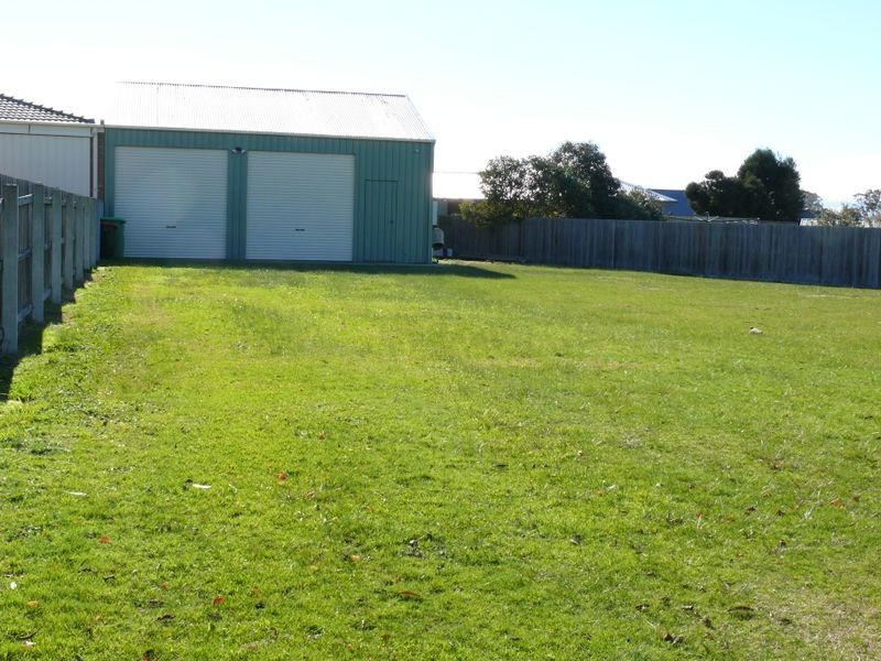 10 Hakea Court, Paynesville VIC 3880
