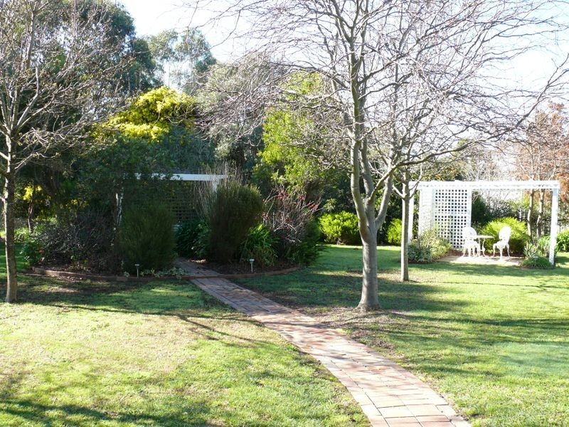 20 Boyd Court, Eagle Point VIC 3878