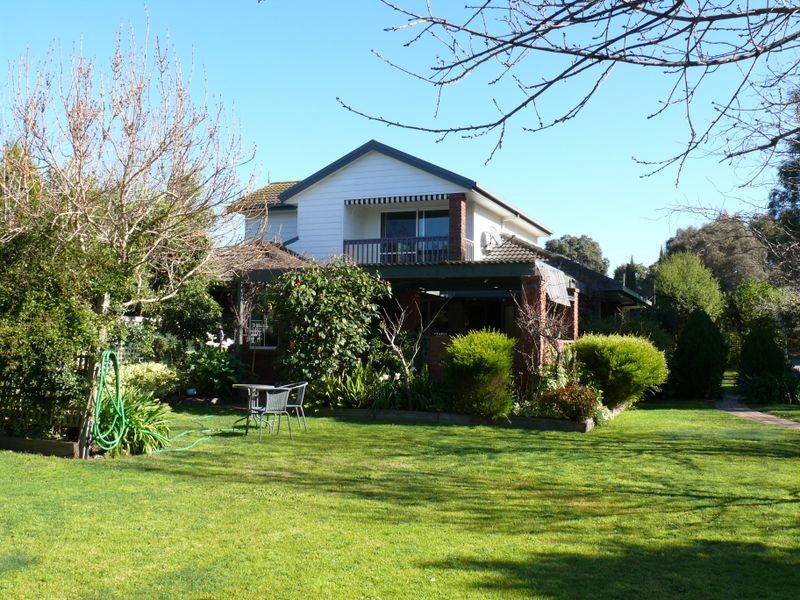 20 Boyd Court, Eagle Point VIC 3878