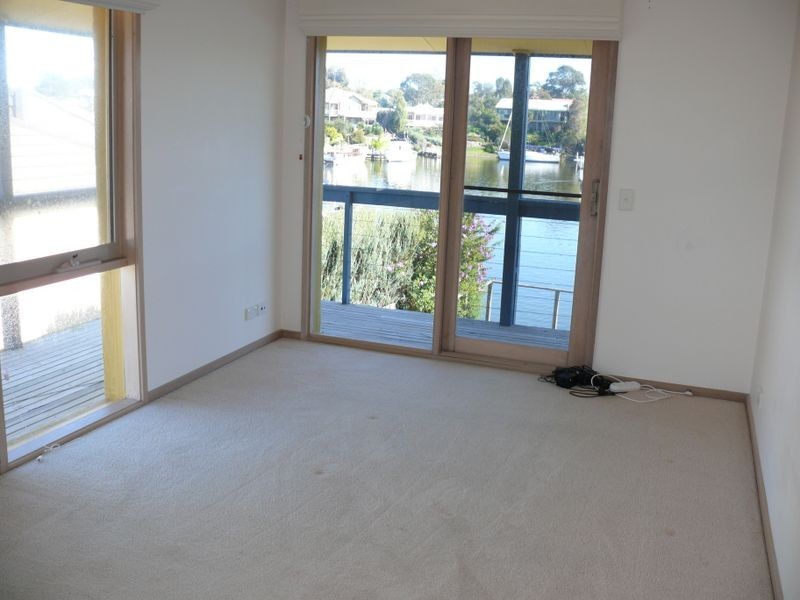 13A Windjammer Court, Paynesville VIC 3880