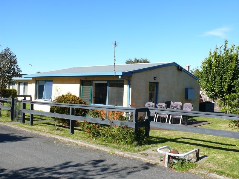 7/24-26 Langford Parade, Paynesville VIC 3880