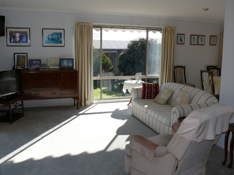 8 Meridian Way, Newlands Arm VIC 3875