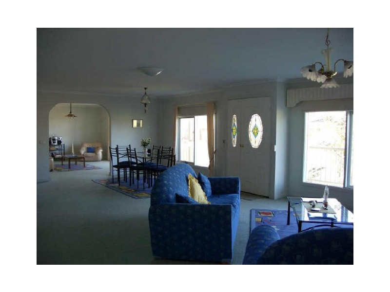 1 Marina Drive, Paynesville VIC 3880