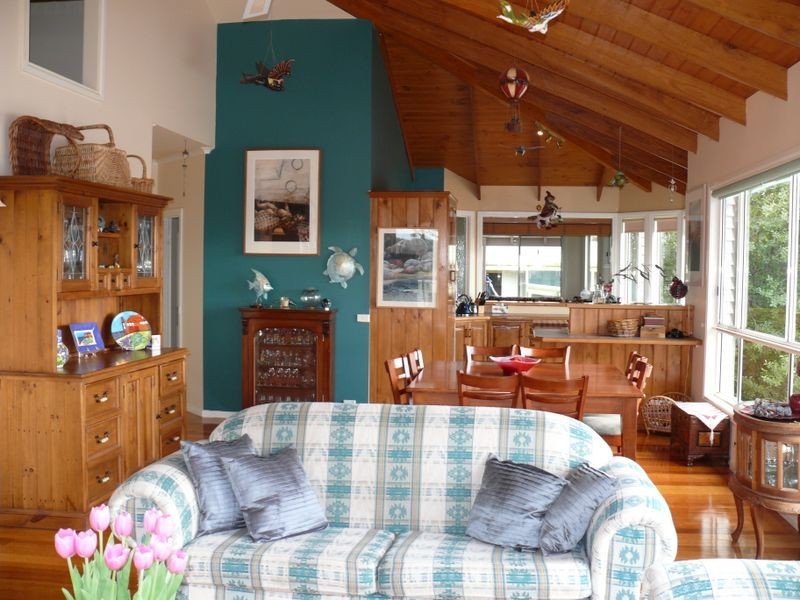 16 Tait Street, Eagle Point VIC 3878