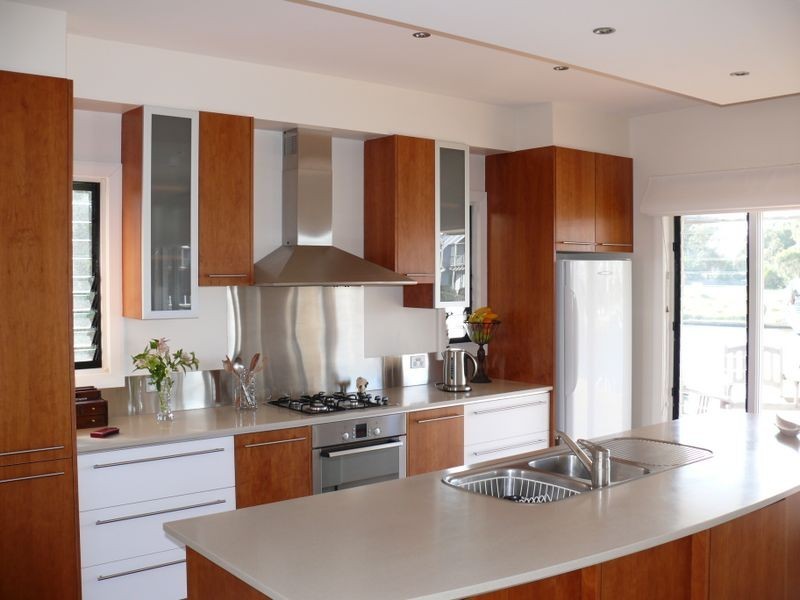 9 Waterloo Court, Paynesville VIC 3880