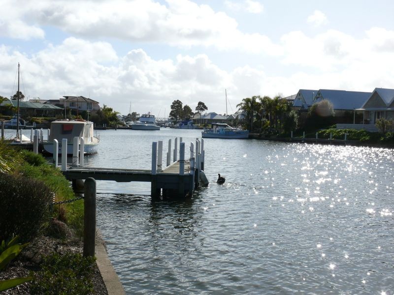 9 Waterloo Court, Paynesville VIC 3880