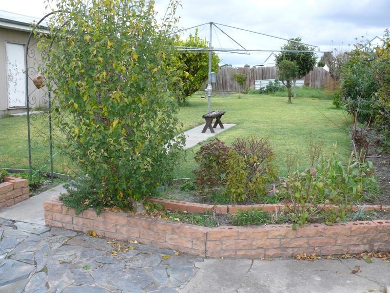 1036 Paynesville Road, Eagle Point VIC 3878