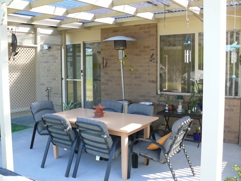 37 Lake Shore Drive, Newlands Arm VIC 3875