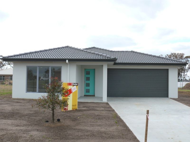 4 Jim Way, Paynesville VIC 3880