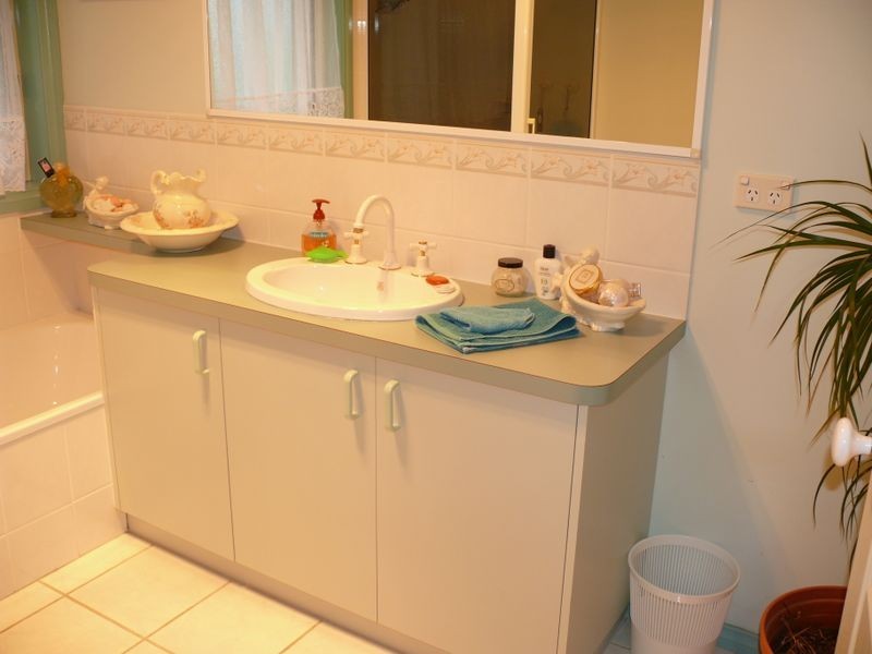 22 Crown Ridge Avenue, Newlands Arm VIC 3875