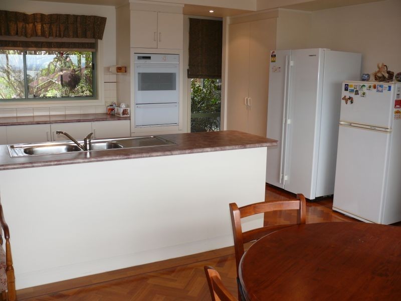 16 Windermere Terrace, Paynesville VIC 3880