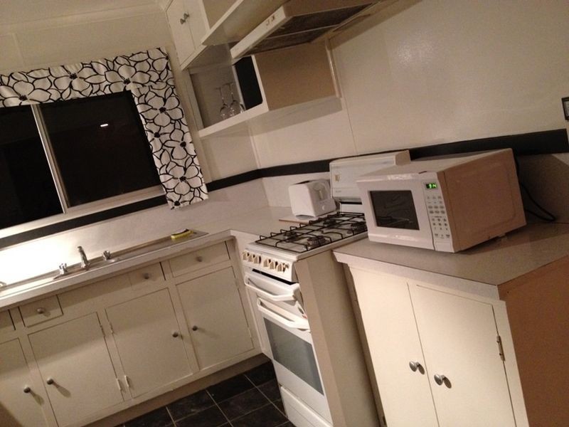 16 Riley Street, Eagle Point VIC 3878