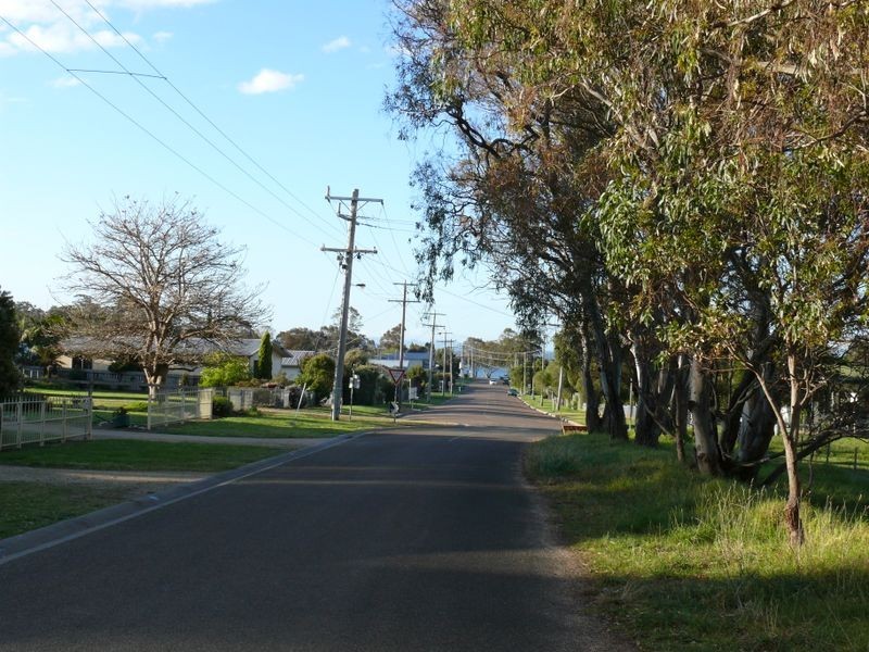 8 Tait Street, Eagle Point VIC 3878