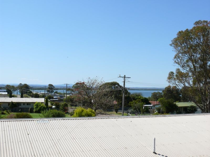 8 Tait Street, Eagle Point VIC 3878