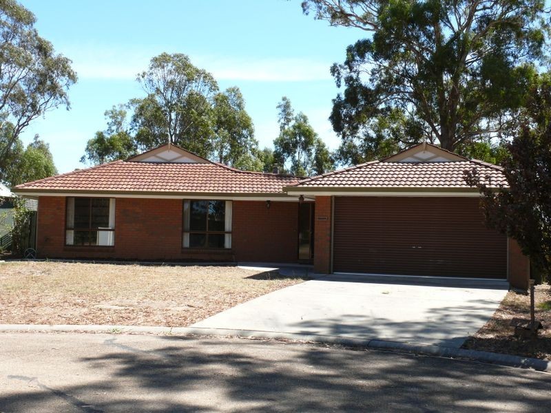 10 Woodland Court, Paynesville VIC 3880