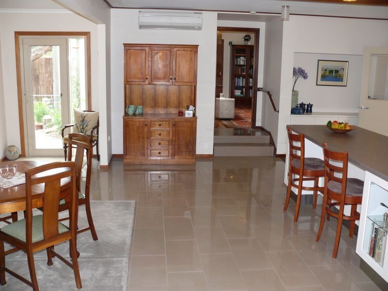 25 Fifth Parade, Raymond Island VIC 3880