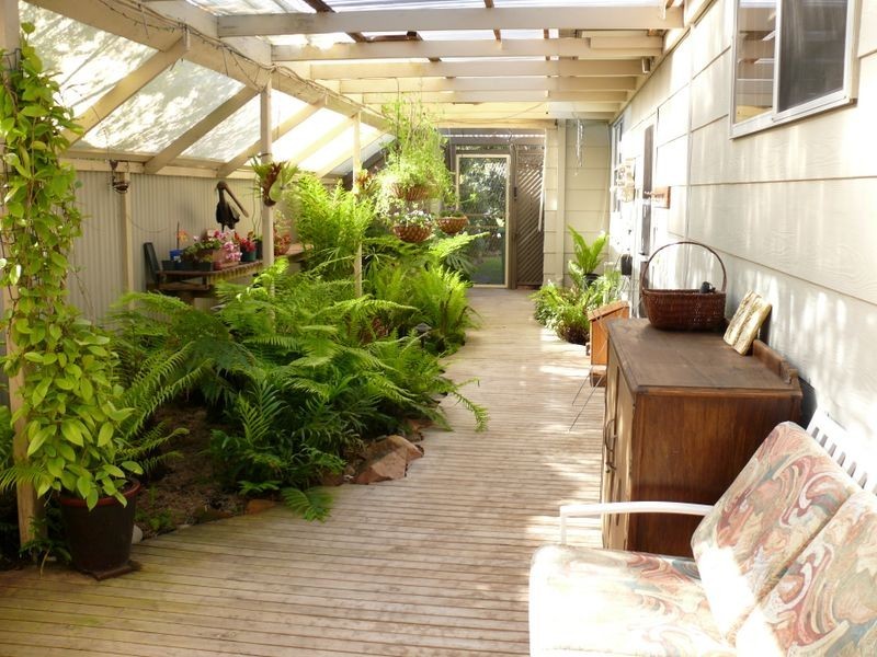 25 Fifth Parade, Raymond Island VIC 3880