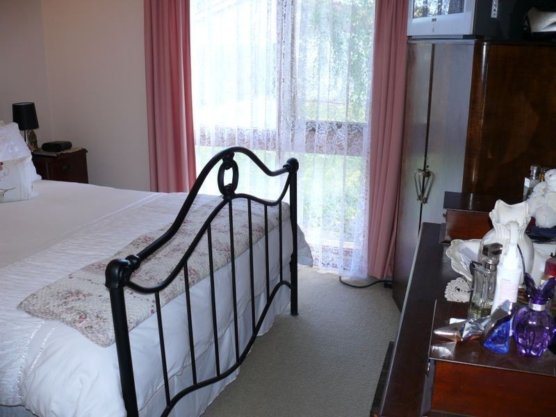 27 Toonalook Parade, Paynesville VIC 3880