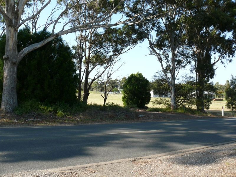 61 Forge Creek Road, Eagle Point VIC 3878