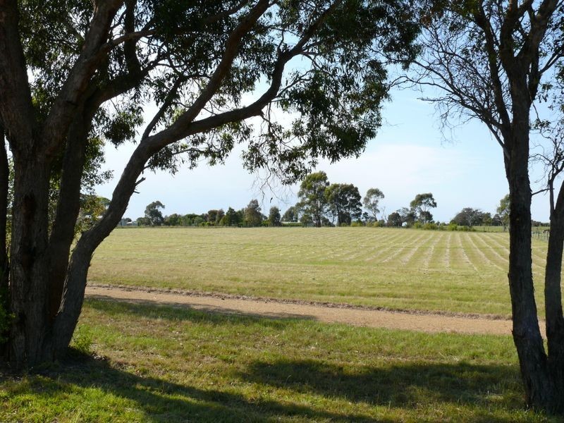 61 Forge Creek Road, Eagle Point VIC 3878