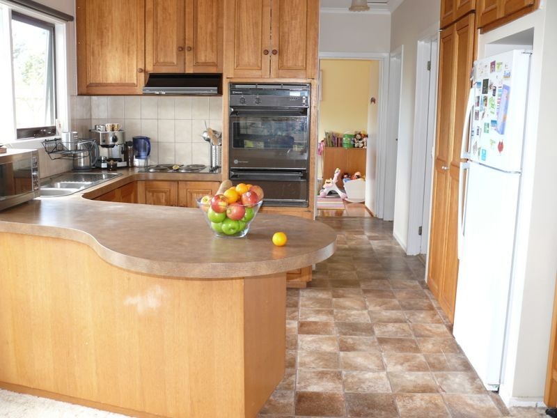 36 Forge Creek Road, Eagle Point VIC 3878