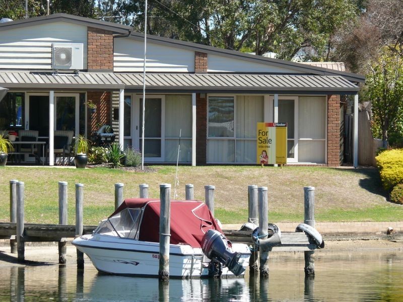 1/3 The Beacons, Paynesville VIC 3880
