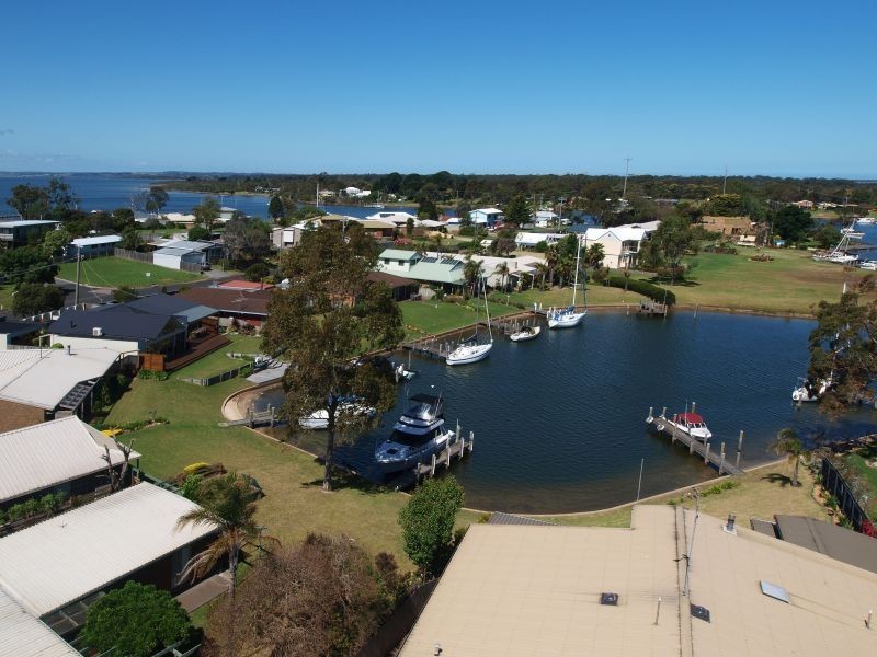 1/3 The Beacons, Paynesville VIC 3880