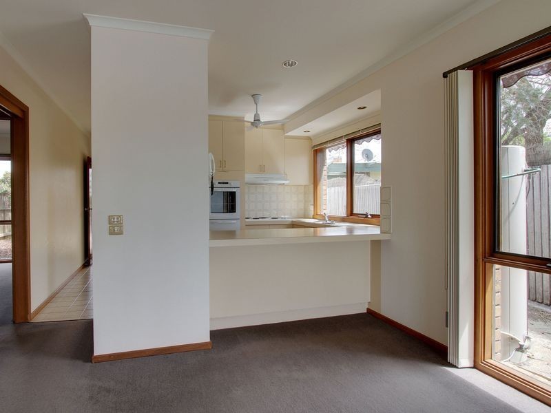 1/3 The Beacons, Paynesville VIC 3880