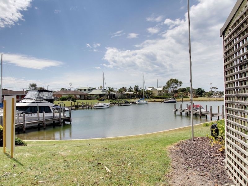 1/3 The Beacons, Paynesville VIC 3880