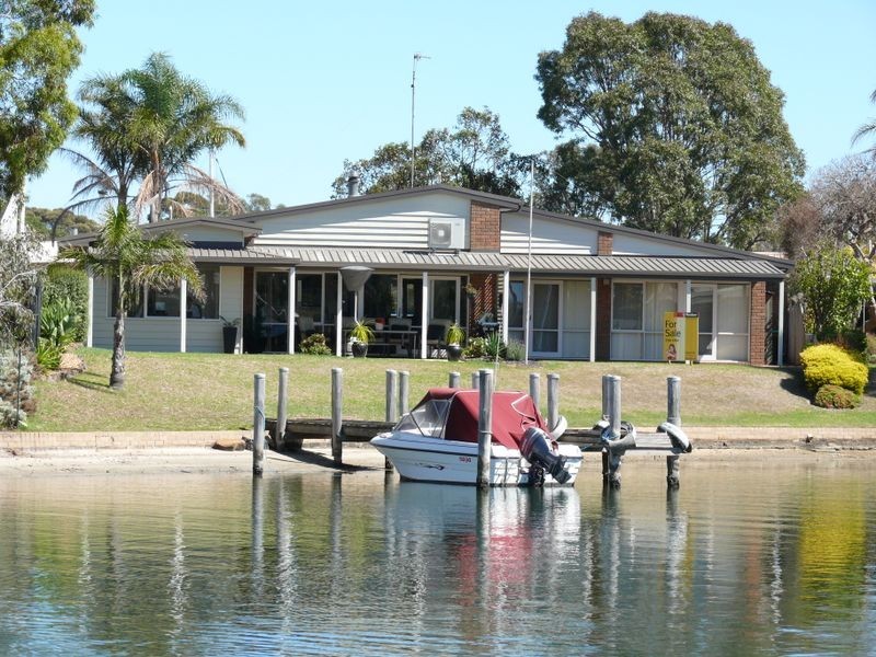 1/3 The Beacons, Paynesville VIC 3880