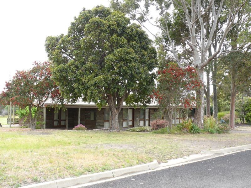 31 Village Fair Drive, Newlands Arm VIC 3875