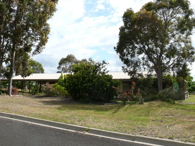 31 Village Fair Drive, Newlands Arm VIC 3875