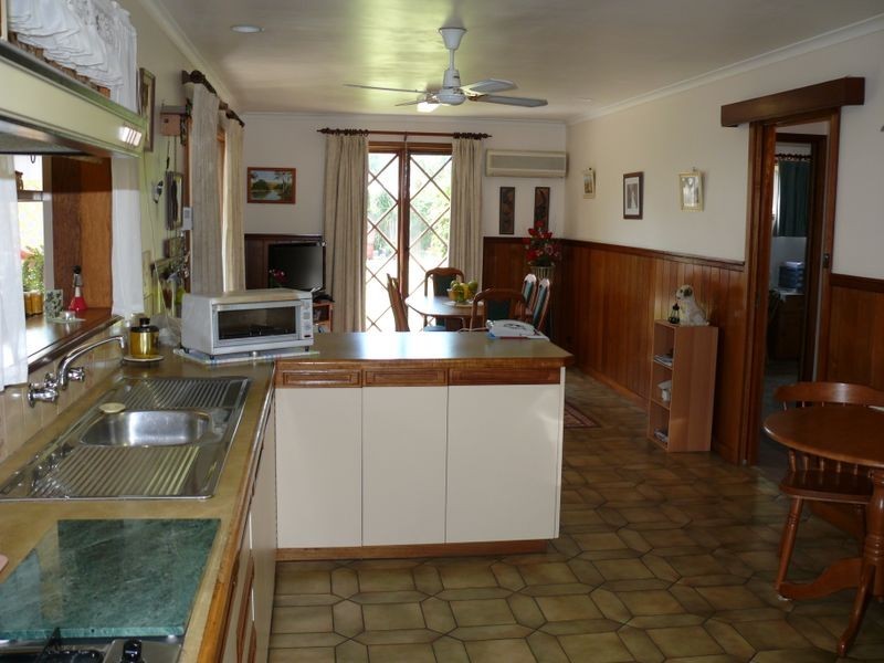 18 Vaughan Street, Paynesville VIC 3880