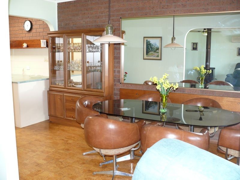 2/215 Bay Road, Eagle Point VIC 3878