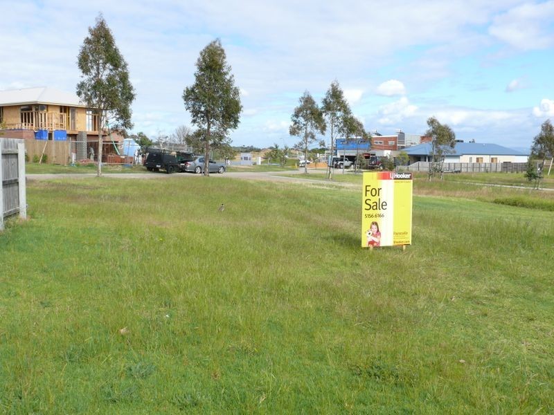 6 The Point, Paynesville VIC 3880