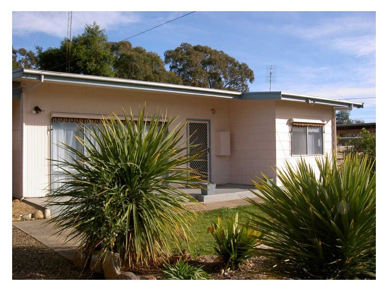7 Reynolds Street, Paynesville VIC 3880