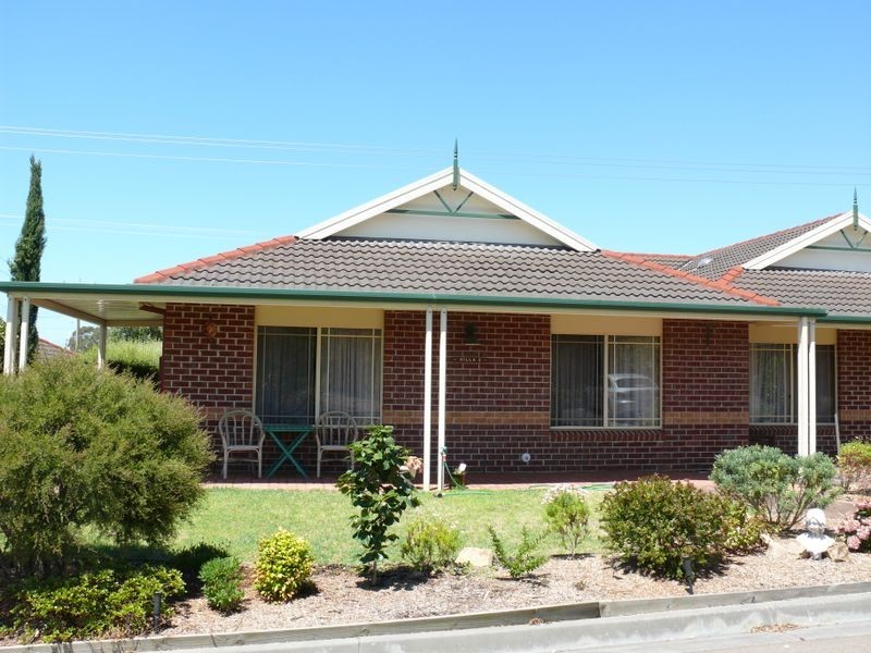 2/1-5 Canal Road, Paynesville VIC 3880